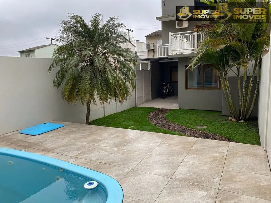 Casa com 3 quartos à venda, 186m2 em Três Vendas, Pelotas - RS - imagem 6 Foto 6 de Casa com 3 quartos à venda, 186m2 em Três Vendas, Pelotas - RS