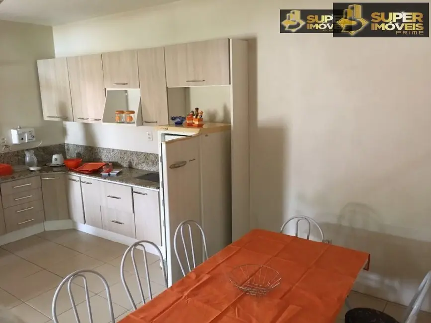 Foto 3 de Casa com 4 quartos à venda, 300m2 em Laranjal, Pelotas - RS
