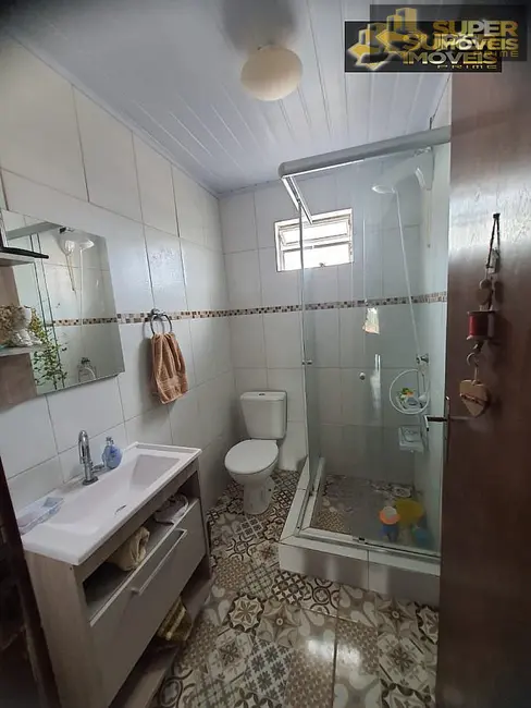 Casa com 4 quartos à venda, 340m2 em Laranjal, Pelotas - RS - imagem 5 Foto 5 de Casa com 4 quartos à venda, 340m2 em Laranjal, Pelotas - RS