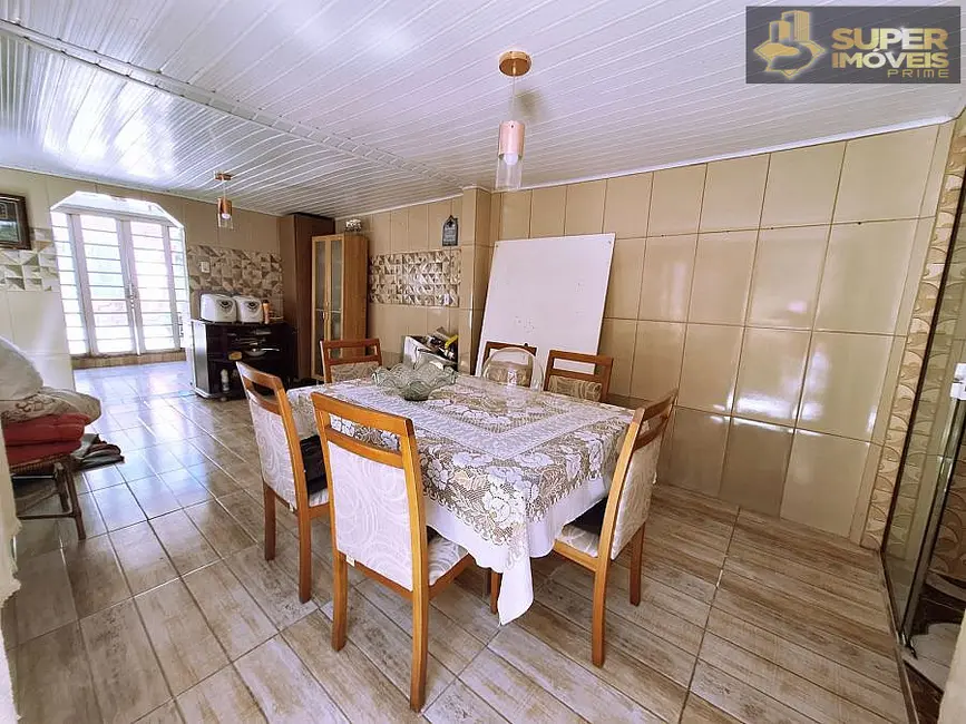 Foto 1 de Casa com 3 quartos à venda, 200m2 em Fragata, Pelotas - RS