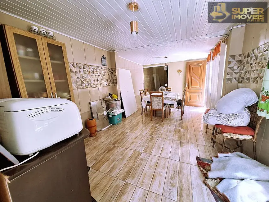 Foto 2 de Casa com 3 quartos à venda, 200m2 em Fragata, Pelotas - RS