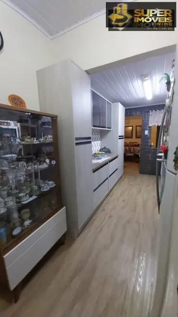 Foto 4 de Casa com 4 quartos à venda, 300m2 em Três Vendas, Pelotas - RS