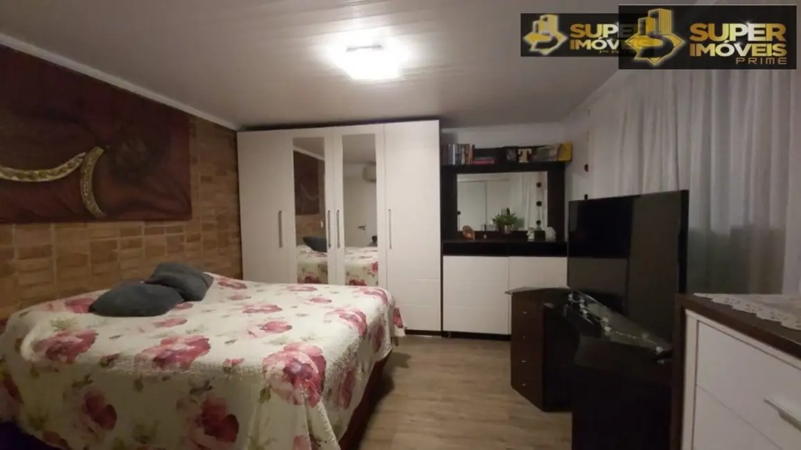 Foto 8 de Casa com 4 quartos à venda, 300m2 em Três Vendas, Pelotas - RS