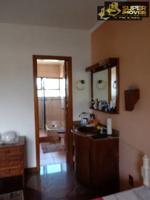 Foto 3 de Casa com 4 quartos à venda, 300m2 em Três Vendas, Pelotas - RS