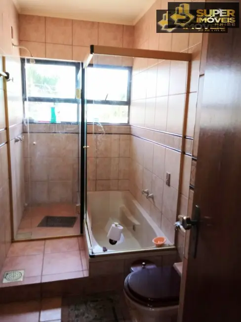 Foto 4 de Casa com 4 quartos à venda, 300m2 em Três Vendas, Pelotas - RS