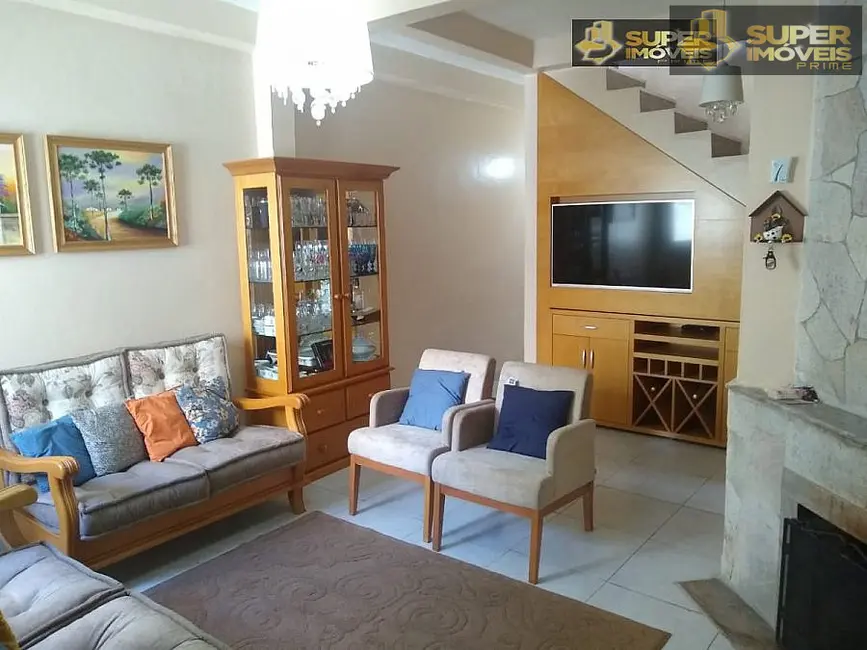 Casa com 3 quartos à venda, 126m2 em Fragata, Pelotas - RS - imagem 1 Foto 1 de Casa com 3 quartos à venda, 126m2 em Fragata, Pelotas - RS