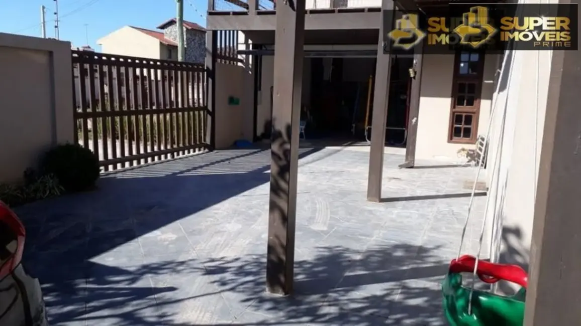 Foto 3 de Casa com 4 quartos à venda, 300m2 em Laranjal, Pelotas - RS