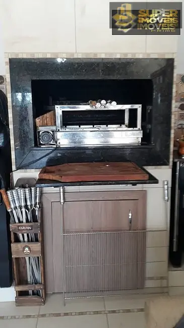 Foto 5 de Casa com 4 quartos à venda, 300m2 em Laranjal, Pelotas - RS