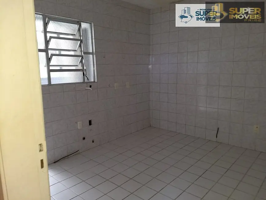 Foto 2 de Apartamento com 2 quartos à venda, 79m2 em Centro, Pelotas - RS