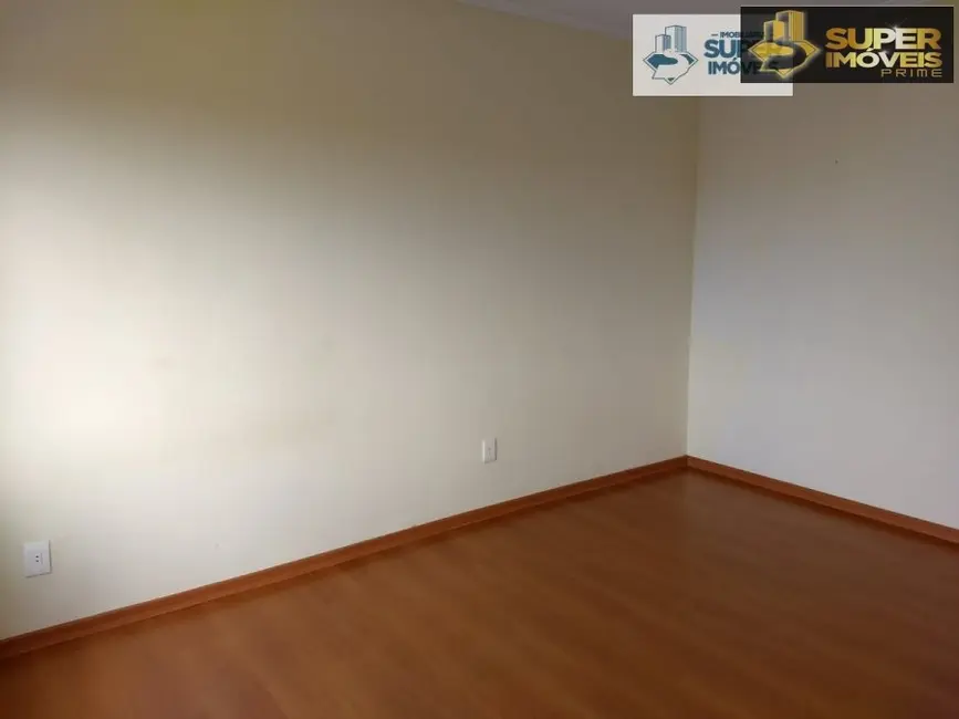 Apartamento com 2 quartos à venda, 79m2 em Centro, Pelotas - RS - imagem 5 Foto 5 de Apartamento com 2 quartos à venda, 79m2 em Centro, Pelotas - RS