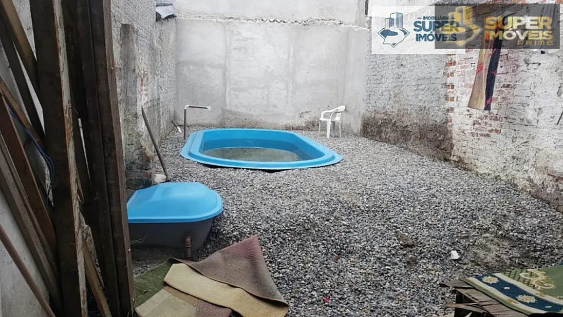 Casa com 4 quartos à venda, 235m2 em Centro, Pelotas - RS - imagem 8 Foto 8 de Casa com 4 quartos à venda, 235m2 em Centro, Pelotas - RS