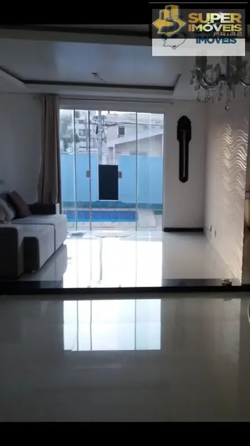 Foto 2 de Casa com 2 quartos à venda, 226m2 em Centro, Pelotas - RS