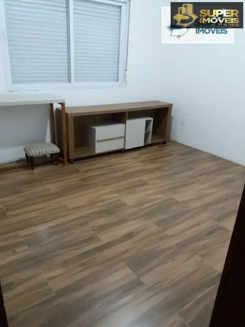 Foto 4 de Casa com 2 quartos à venda, 226m2 em Centro, Pelotas - RS