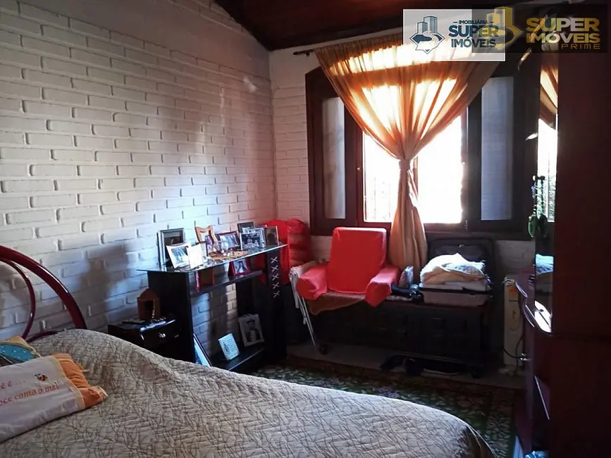 Casa com 5 quartos à venda, 825m2 em Laranjal, Pelotas - RS - imagem 7 Foto 7 de Casa com 5 quartos à venda, 825m2 em Laranjal, Pelotas - RS