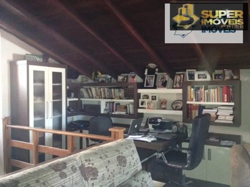 Foto 6 de Casa com 5 quartos à venda, 600m2 em Laranjal, Pelotas - RS