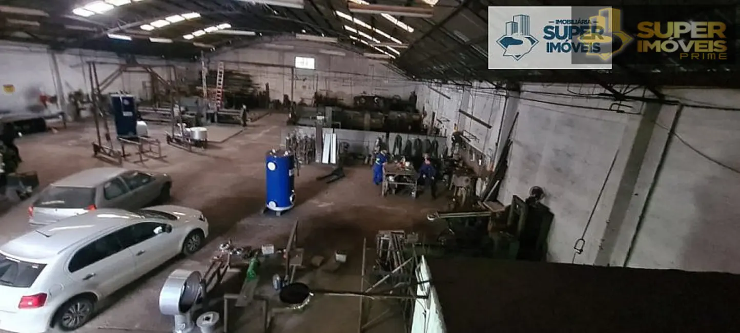 Foto 2 de Armazém / Galpão à venda, 570m2 em Centro, Pelotas - RS