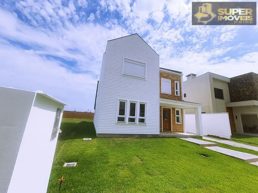 Casa com 3 quartos à venda, 390m2 em Laranjal, Pelotas - RS - imagem 2 Foto 2 de Casa com 3 quartos à venda, 390m2 em Laranjal, Pelotas - RS