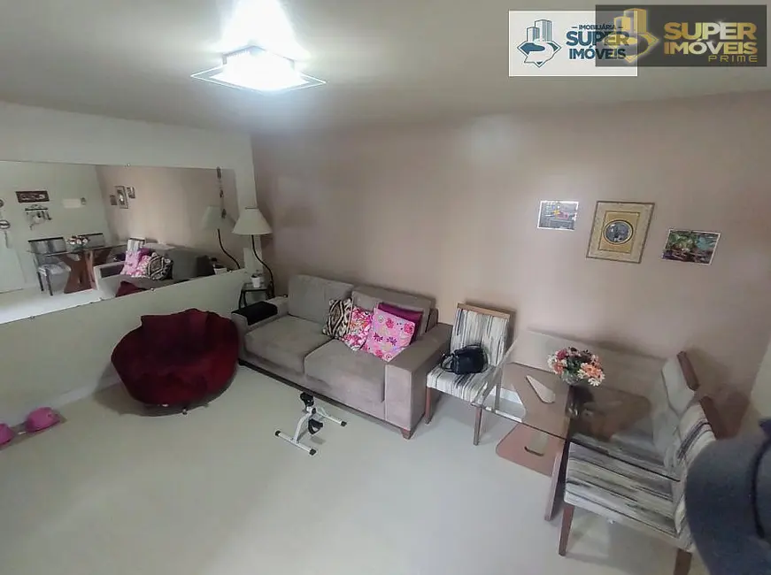 Foto 3 de Apartamento com 2 quartos à venda, 61m2 em São Gonçalo, Pelotas - RS