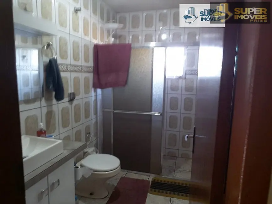 Casa com 3 quartos à venda, 288m2 em Fragata, Pelotas - RS - imagem 7 Foto 7 de Casa com 3 quartos à venda, 288m2 em Fragata, Pelotas - RS