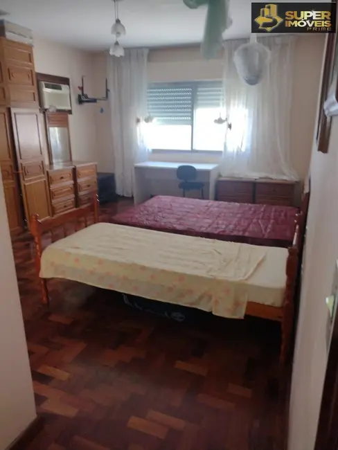 Foto 9 de Casa com 3 quartos à venda, 410m2 em Fragata, Pelotas - RS