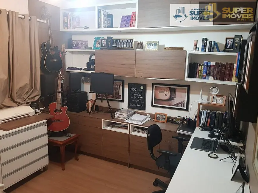 Foto 6 de Casa com 3 quartos à venda, 180m2 em Laranjal, Pelotas - RS