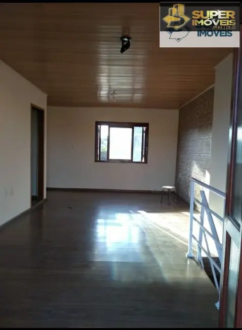 Foto 3 de Casa com 4 quartos à venda, 264m2 em Fragata, Pelotas - RS