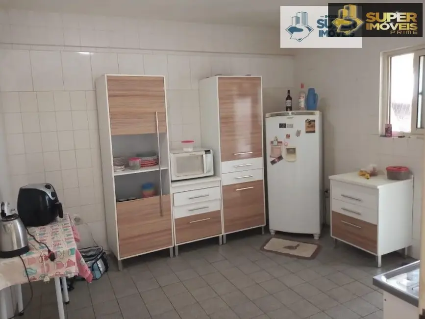 Apartamento com 2 quartos à venda, 112m2 em Centro, Pelotas - RS - imagem 4 Foto 4 de Apartamento com 2 quartos à venda, 112m2 em Centro, Pelotas - RS