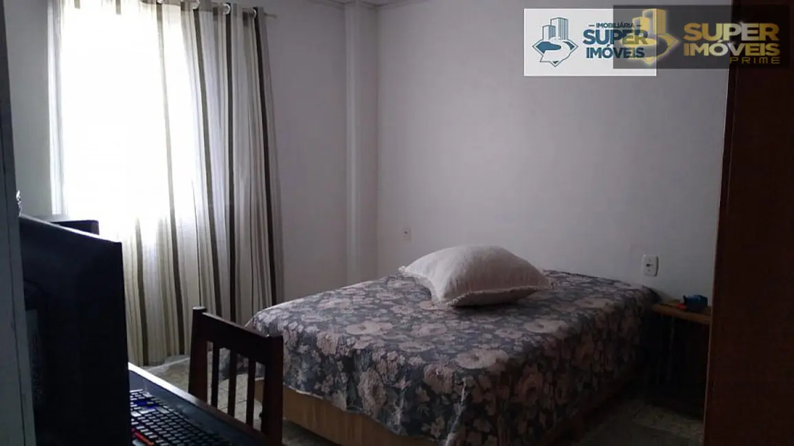 Casa com 3 quartos à venda, 170m2 em Fragata, Pelotas - RS - imagem 7 Foto 7 de Casa com 3 quartos à venda, 170m2 em Fragata, Pelotas - RS