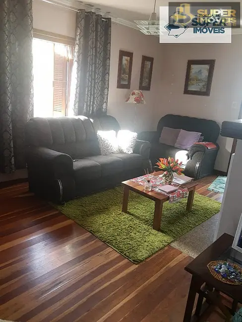 Casa com 4 quartos à venda, 525m2 em Três Vendas, Pelotas - RS - imagem 1 Foto 1 de Casa com 4 quartos à venda, 525m2 em Três Vendas, Pelotas - RS