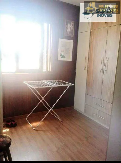 Apartamento com 3 quartos à venda, 64m2 em Centro, Pelotas - RS - imagem 9 Foto 9 de Apartamento com 3 quartos à venda, 64m2 em Centro, Pelotas - RS