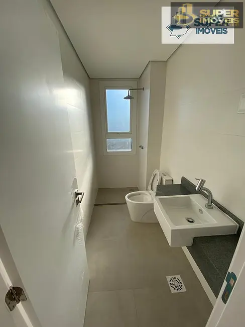 Apartamento com 2 quartos à venda, 96m2 em Centro, Pelotas - RS - imagem 5 Foto 5 de Apartamento com 2 quartos à venda, 96m2 em Centro, Pelotas - RS