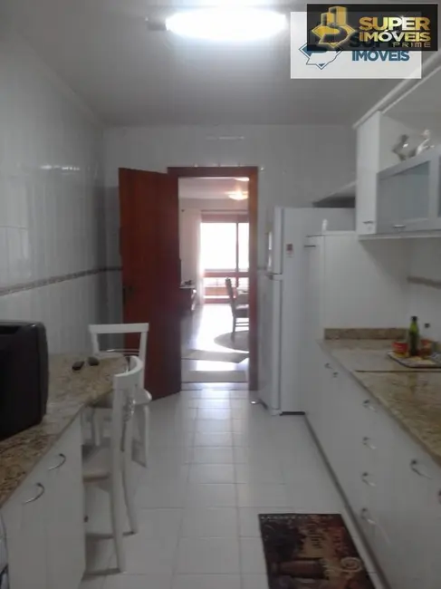 Foto 4 de Apartamento com 3 quartos à venda, 110m2 em Centro, Pelotas - RS