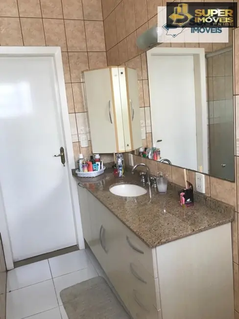 Foto 7 de Casa com 3 quartos à venda, 400m2 em Areal, Pelotas - RS