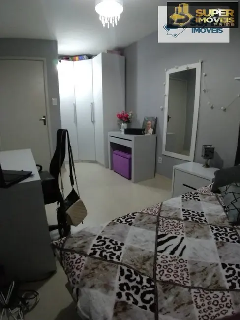 Foto 6 de Apartamento com 2 quartos à venda, 60m2 em Três Vendas, Pelotas - RS