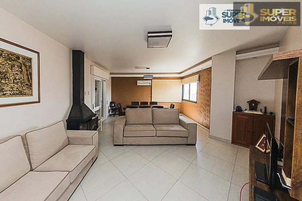 Foto 1 de Cobertura com 3 quartos à venda, 220m2 em Centro, Pelotas - RS