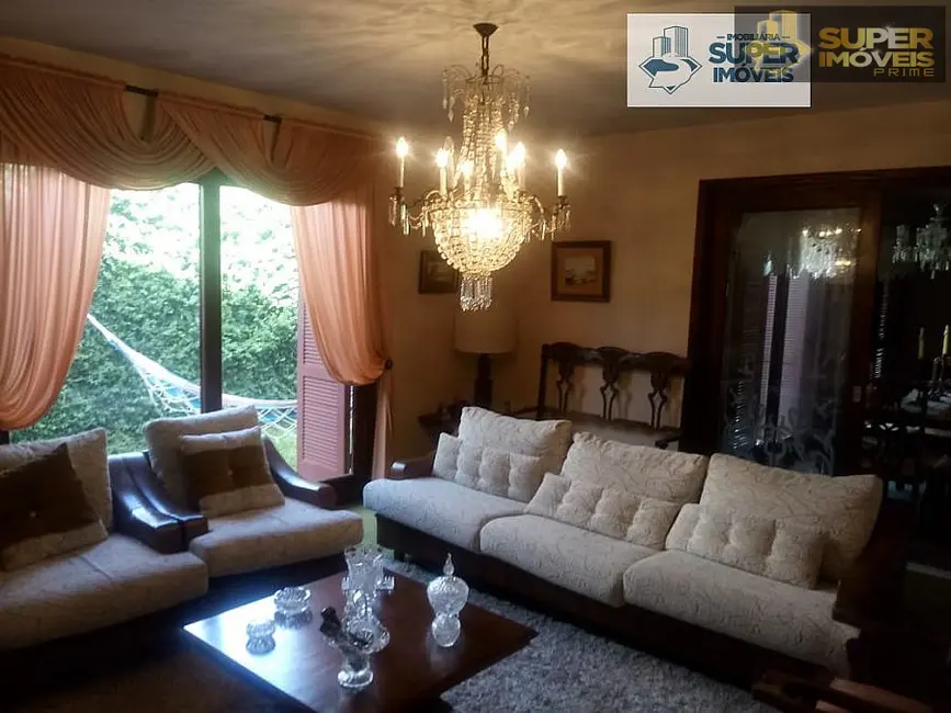 Casa com 4 quartos à venda, 900m2 em Areal, Pelotas - RS - imagem 1 Foto 1 de Casa com 4 quartos à venda, 900m2 em Areal, Pelotas - RS