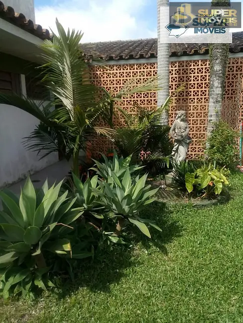 Casa com 4 quartos à venda, 900m2 em Areal, Pelotas - RS - imagem 7 Foto 7 de Casa com 4 quartos à venda, 900m2 em Areal, Pelotas - RS