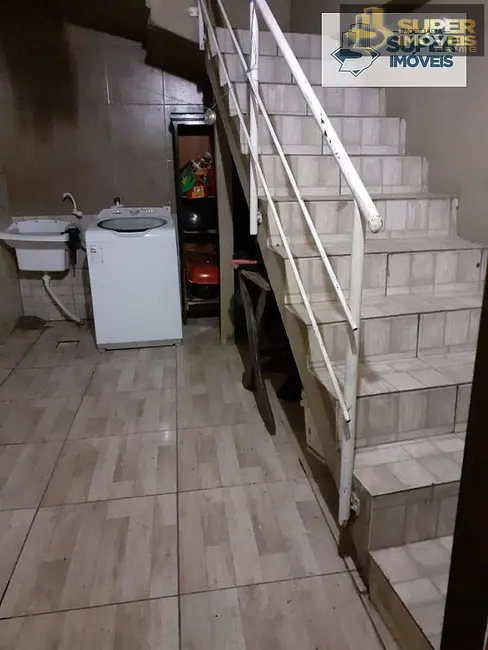 Casa com 4 quartos à venda, 300m2 em Centro, Pelotas - RS - imagem 9 Foto 9 de Casa com 4 quartos à venda, 300m2 em Centro, Pelotas - RS