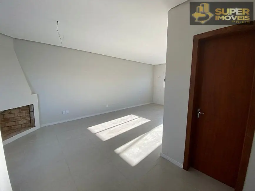 Casa com 2 quartos à venda, 130m2 em Laranjal, Pelotas - RS - imagem 3 Foto 3 de Casa com 2 quartos à venda, 130m2 em Laranjal, Pelotas - RS