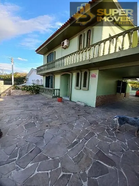 Casa com 4 quartos à venda, 420m2 em Areal, Pelotas - RS - imagem 1 Foto 1 de Casa com 4 quartos à venda, 420m2 em Areal, Pelotas - RS