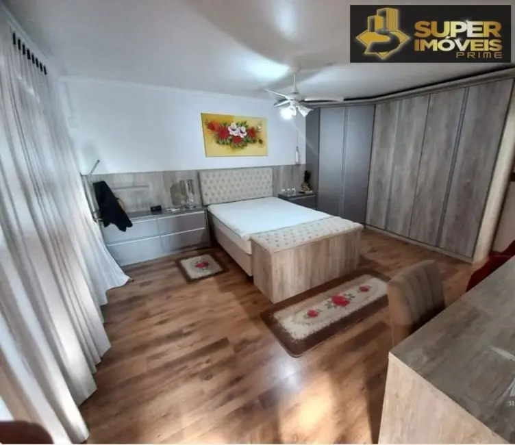 Foto 4 de Casa com 4 quartos à venda, 420m2 em Areal, Pelotas - RS