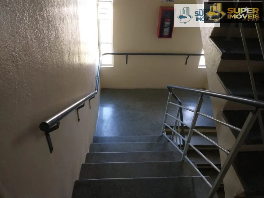 Apartamento com 2 quartos à venda, 67m2 em Centro, Pelotas - RS - imagem 9 Foto 9 de Apartamento com 2 quartos à venda, 67m2 em Centro, Pelotas - RS