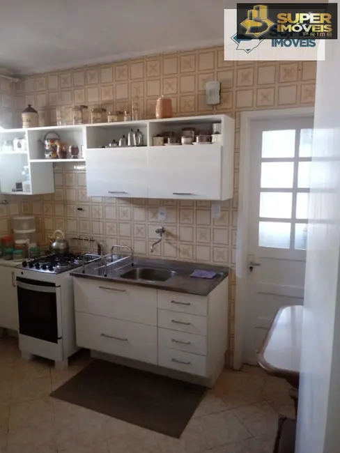 Apartamento com 2 quartos à venda, 65m2 em Centro, Pelotas - RS - imagem 2 Foto 2 de Apartamento com 2 quartos à venda, 65m2 em Centro, Pelotas - RS