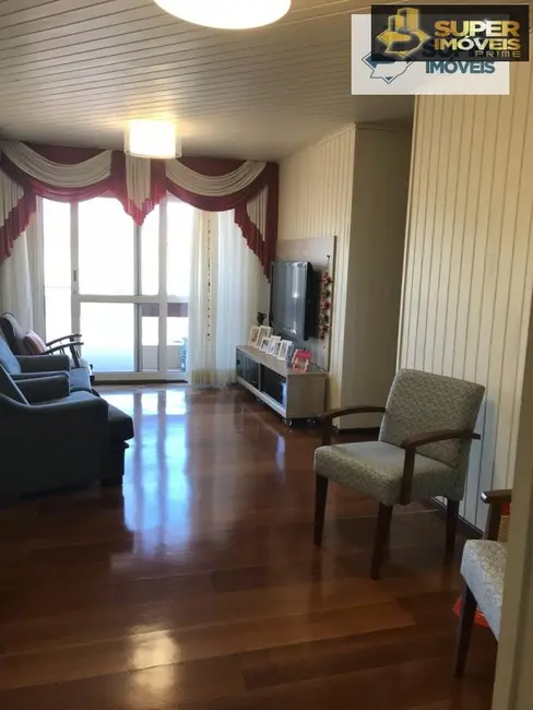 Foto 1 de Apartamento com 2 quartos à venda, 80m2 em Centro, Pelotas - RS