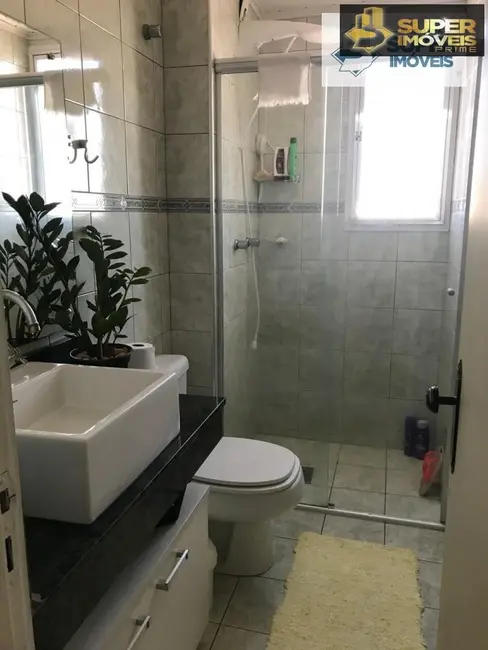 Apartamento com 2 quartos à venda, 80m2 em Centro, Pelotas - RS - imagem 5 Foto 5 de Apartamento com 2 quartos à venda, 80m2 em Centro, Pelotas - RS
