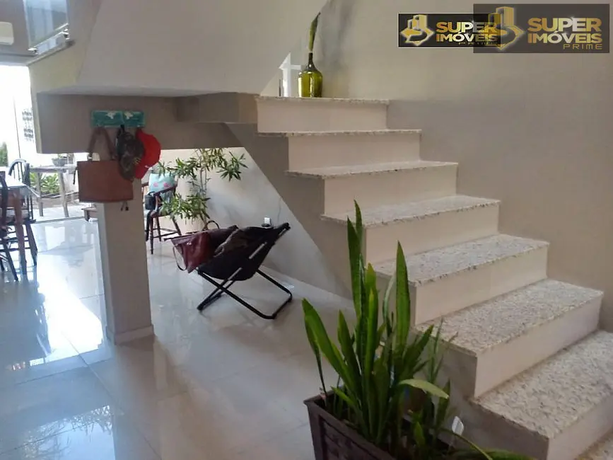 Foto 3 de Casa com 3 quartos à venda, 221m2 em Laranjal, Pelotas - RS