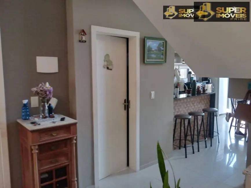 Foto 9 de Casa com 3 quartos à venda, 221m2 em Laranjal, Pelotas - RS