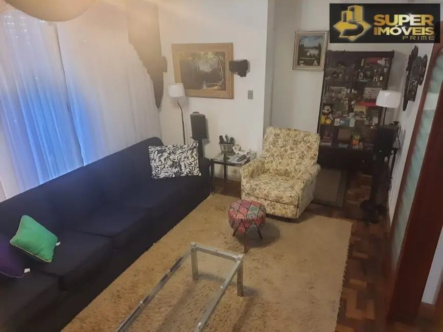 Foto 9 de Casa com 5 quartos à venda, 400m2 em Fragata, Pelotas - RS