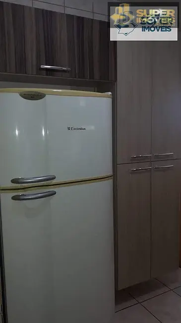 Foto 9 de Apartamento com 3 quartos à venda, 68m2 em Centro, Pelotas - RS