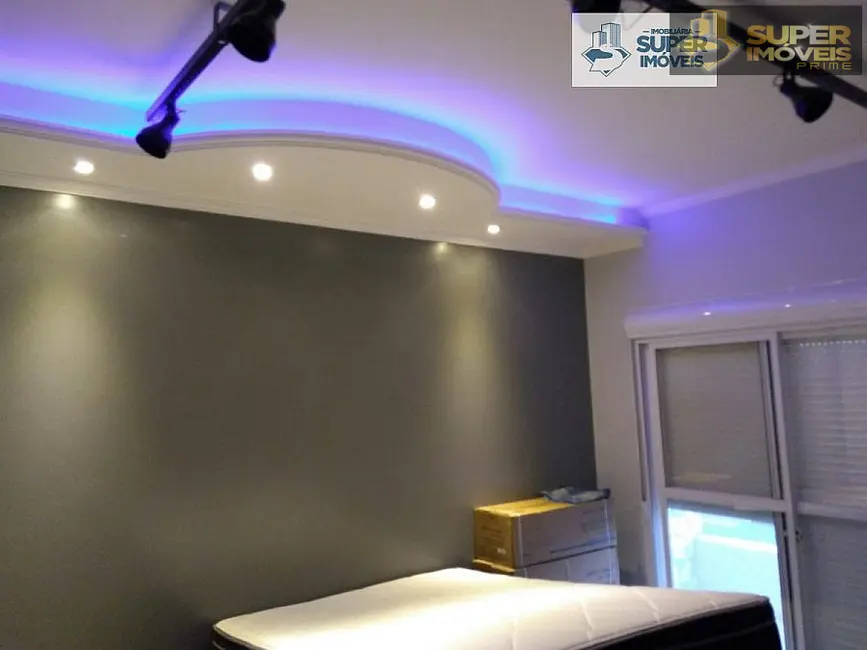 Foto 1 de Casa com 4 quartos à venda, 200m2 em Fragata, Pelotas - RS